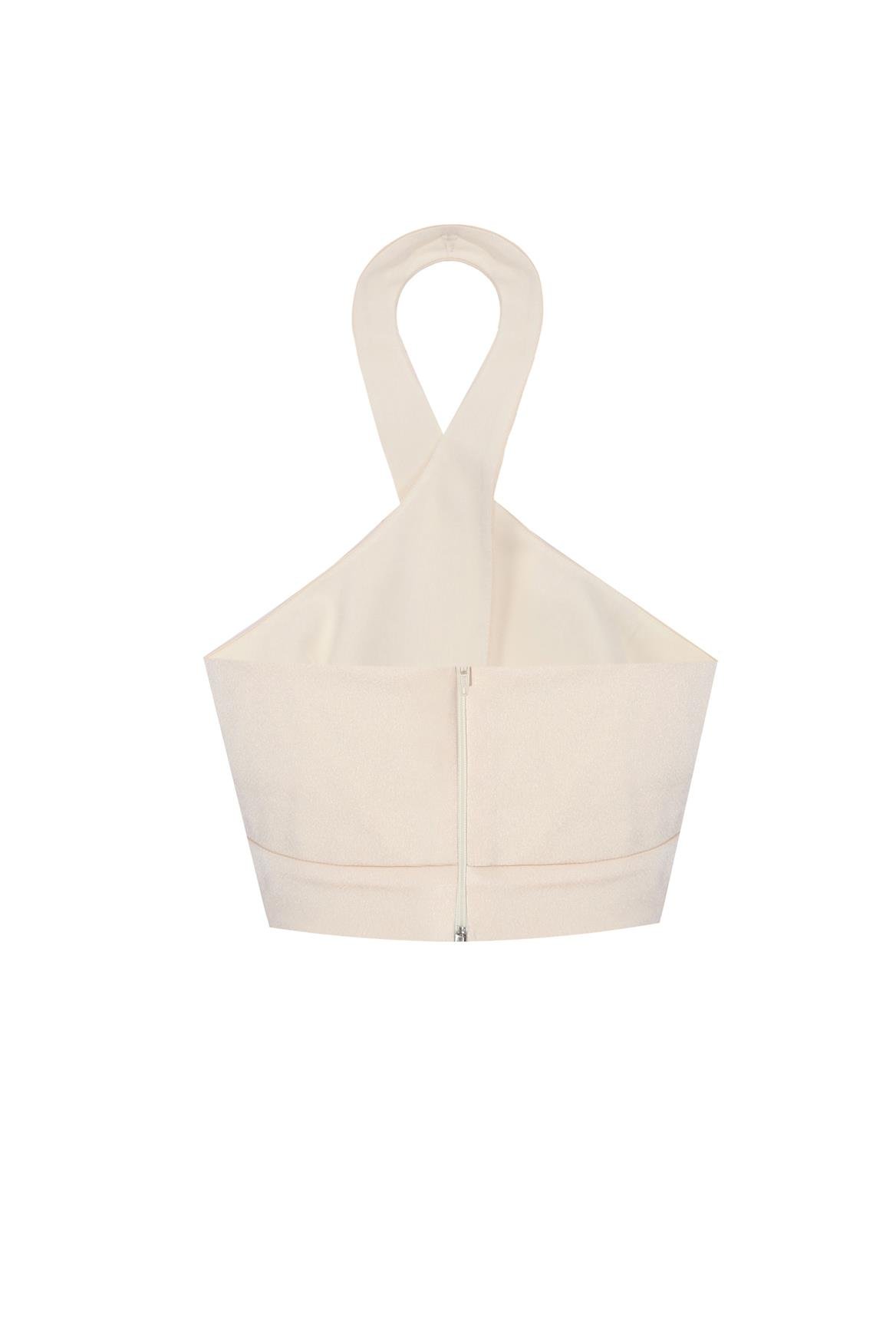 deborah-bustiyer-4-db2e