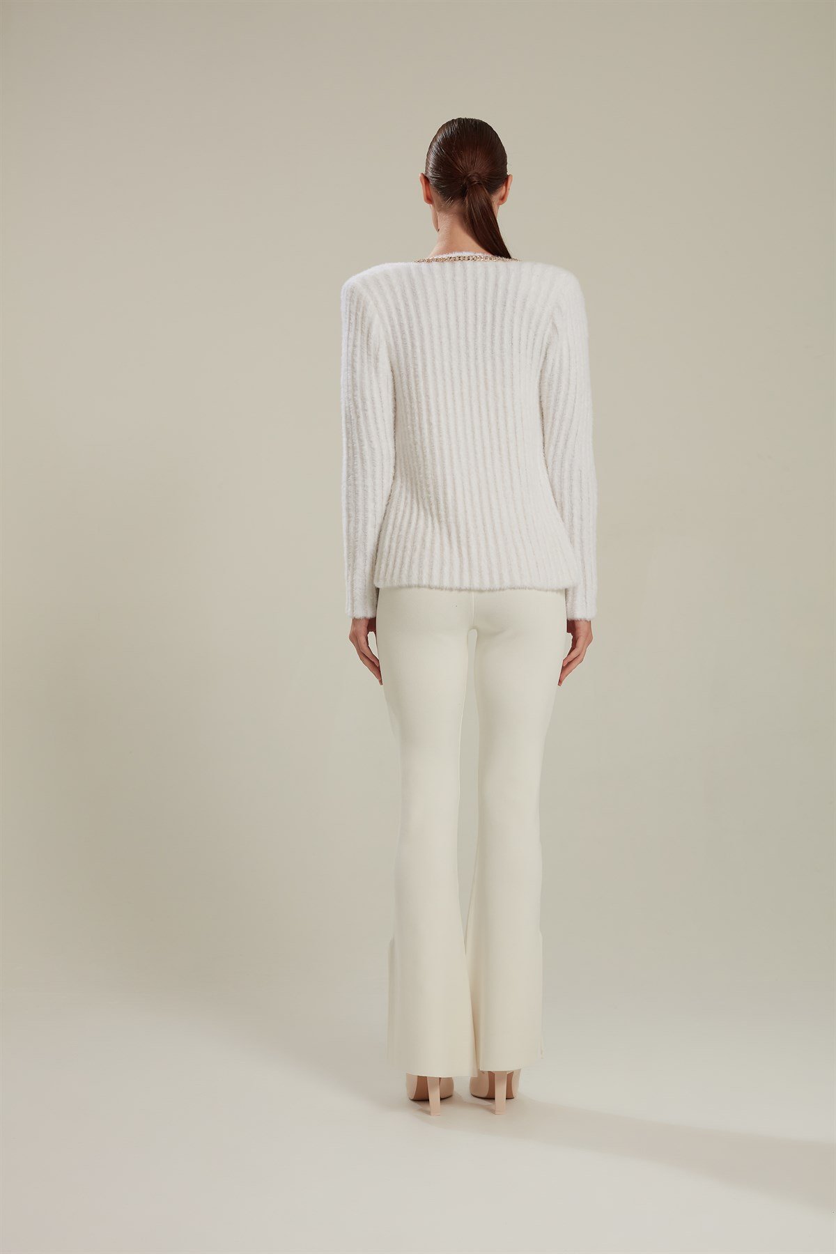 piz-nair-cardigan-white–4c7a-